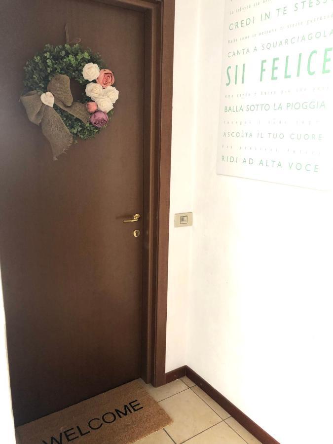 Appartement Casa Nonna Elide à Besozzo Extérieur photo